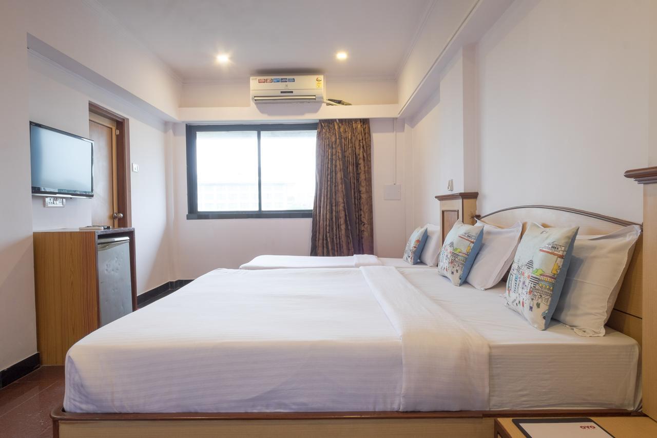 Oyo Flagship 561 Host Inn Bombaj Zewnętrze zdjęcie