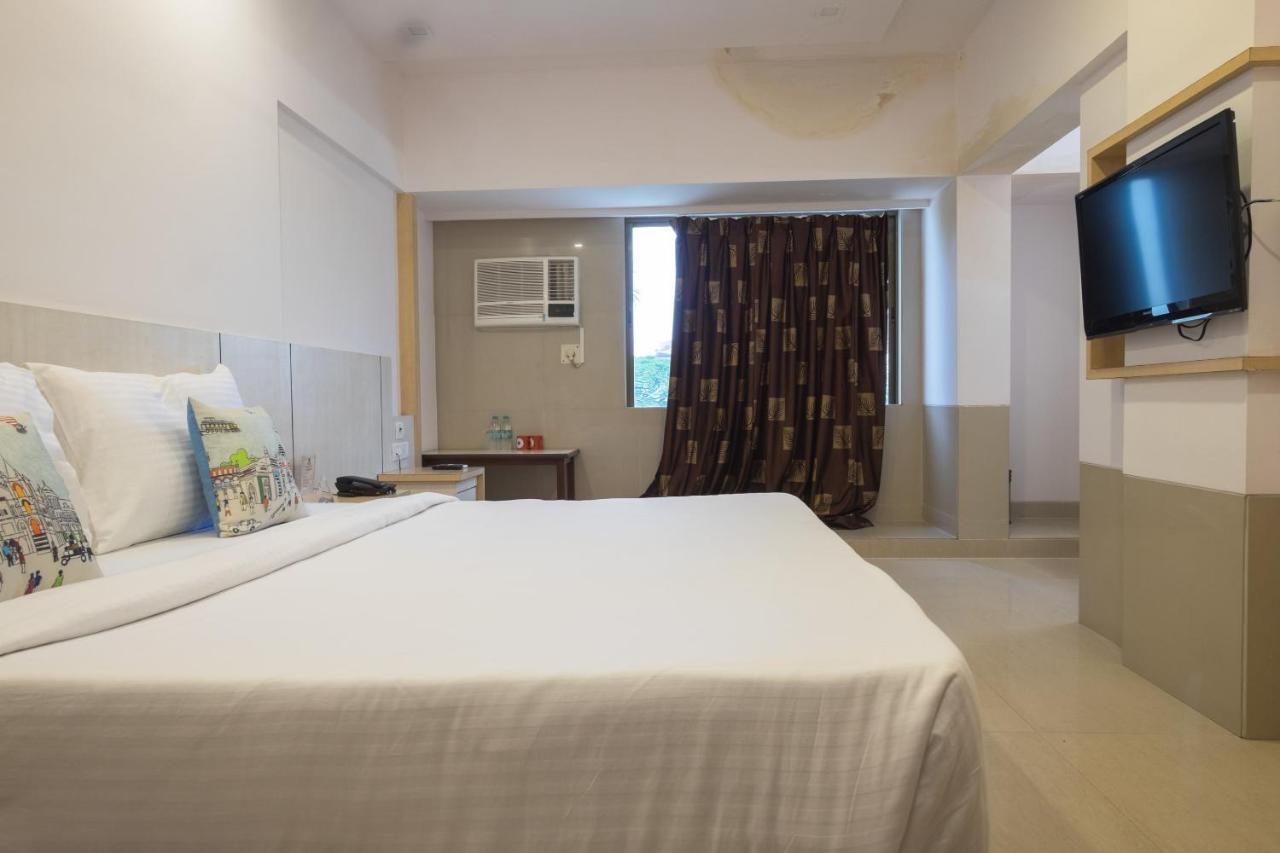 Oyo Flagship 561 Host Inn Bombaj Zewnętrze zdjęcie