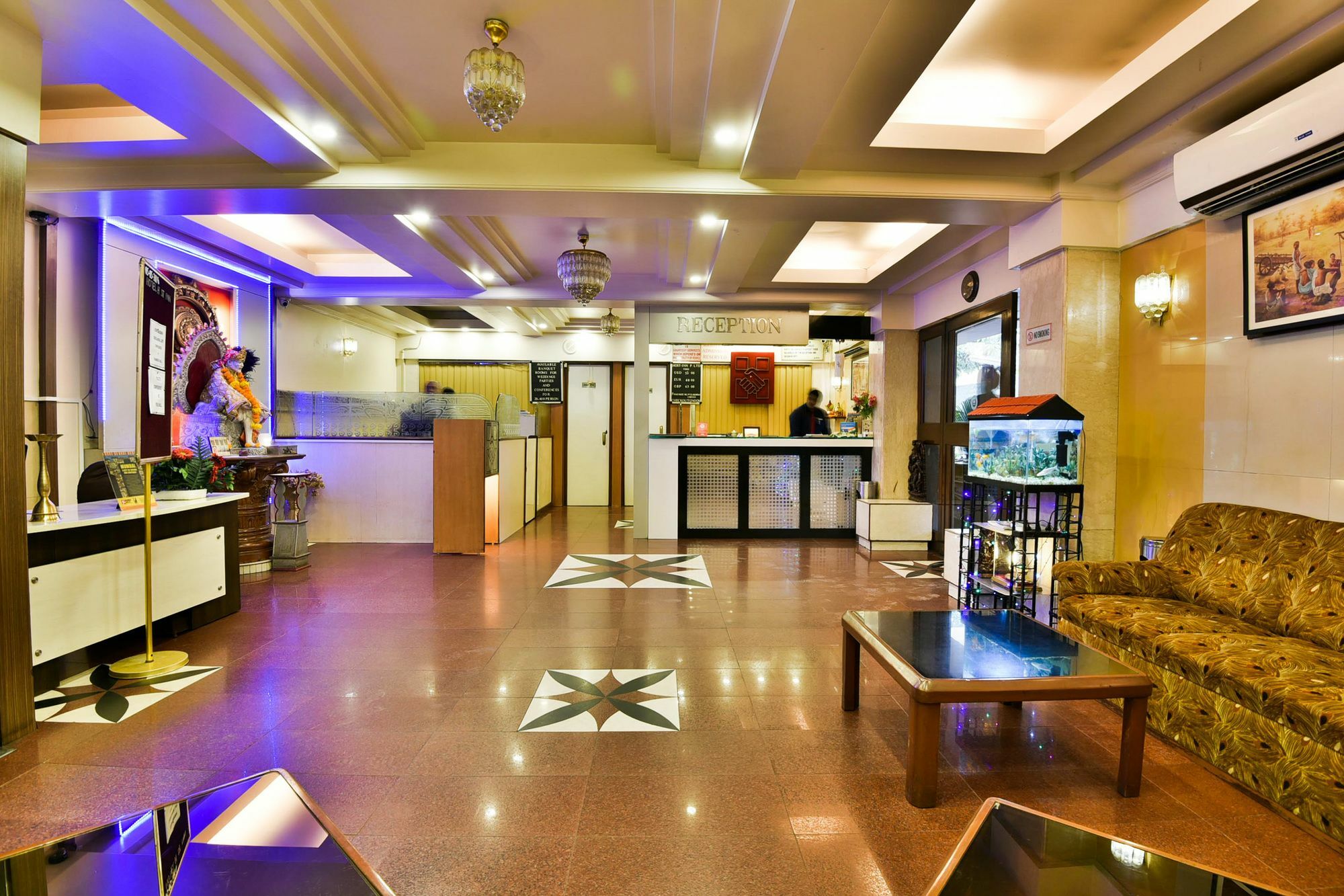 Oyo Flagship 561 Host Inn Bombaj Zewnętrze zdjęcie