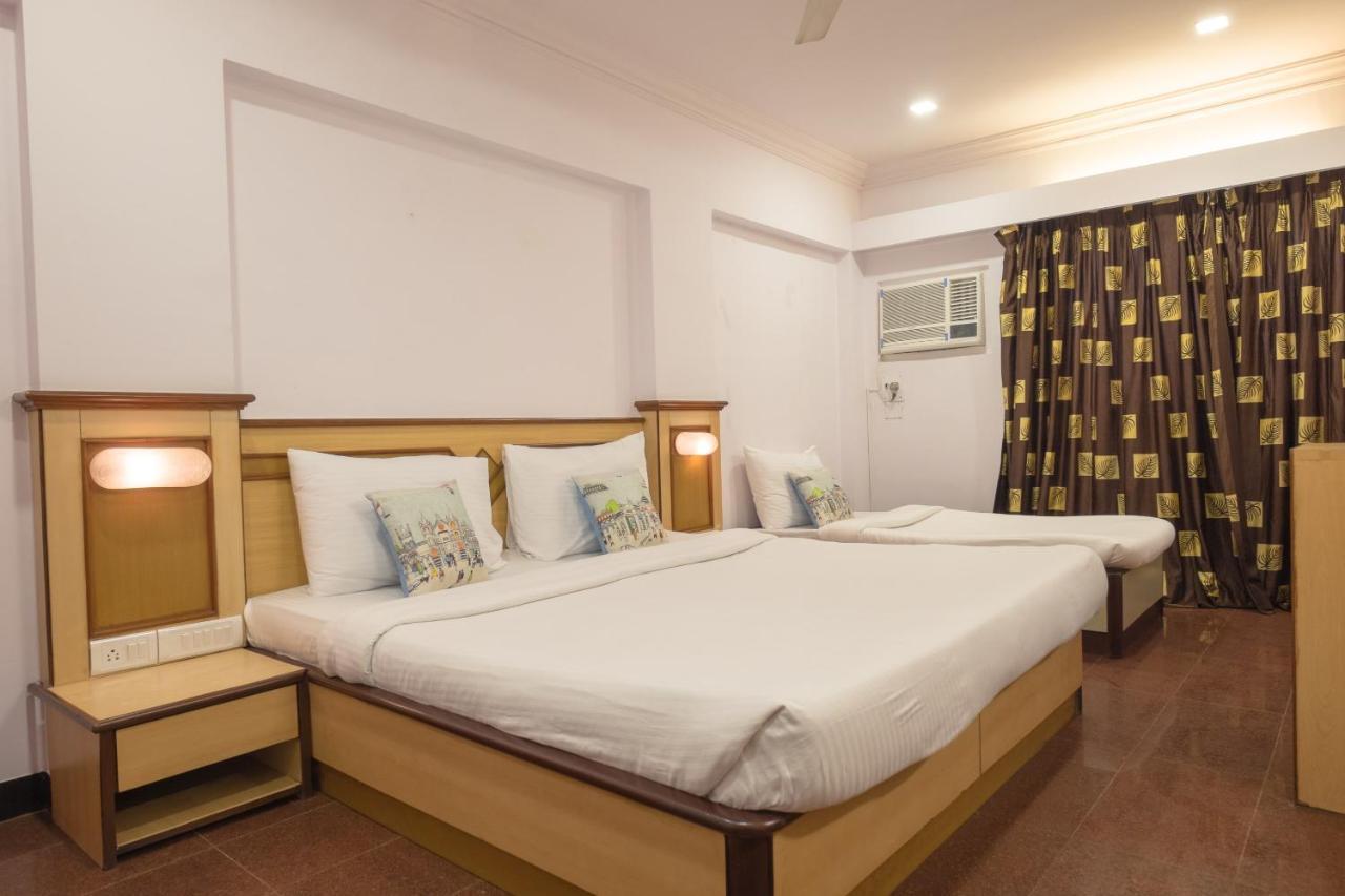 Oyo Flagship 561 Host Inn Bombaj Zewnętrze zdjęcie